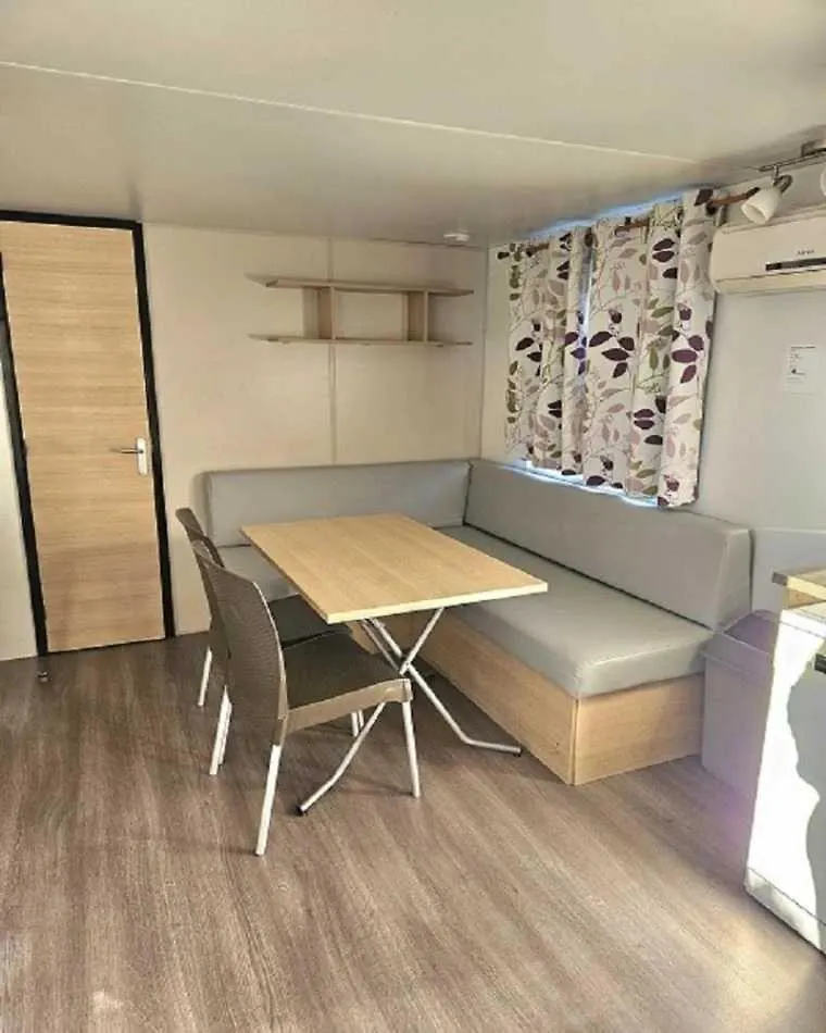 Campsite Camping De Charlieu France