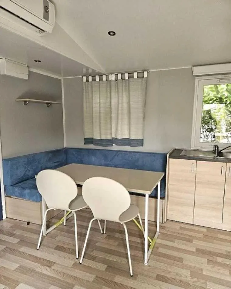 Camping De Charlieu - Mobile Home