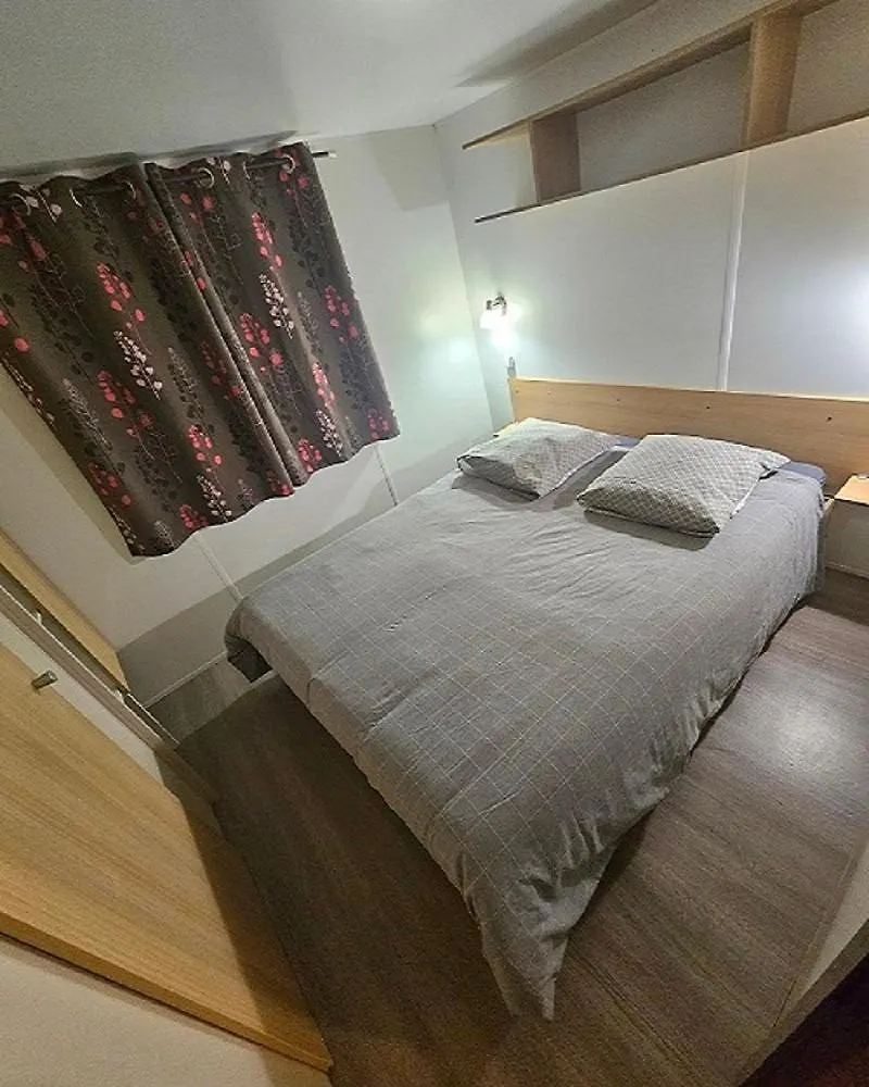Campsite Camping De Charlieu - Mobile Home